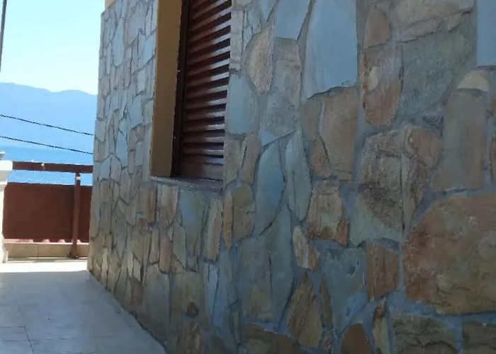 Aggeliki 1 * Agios Georgios (Istiaia-Aidipsos)